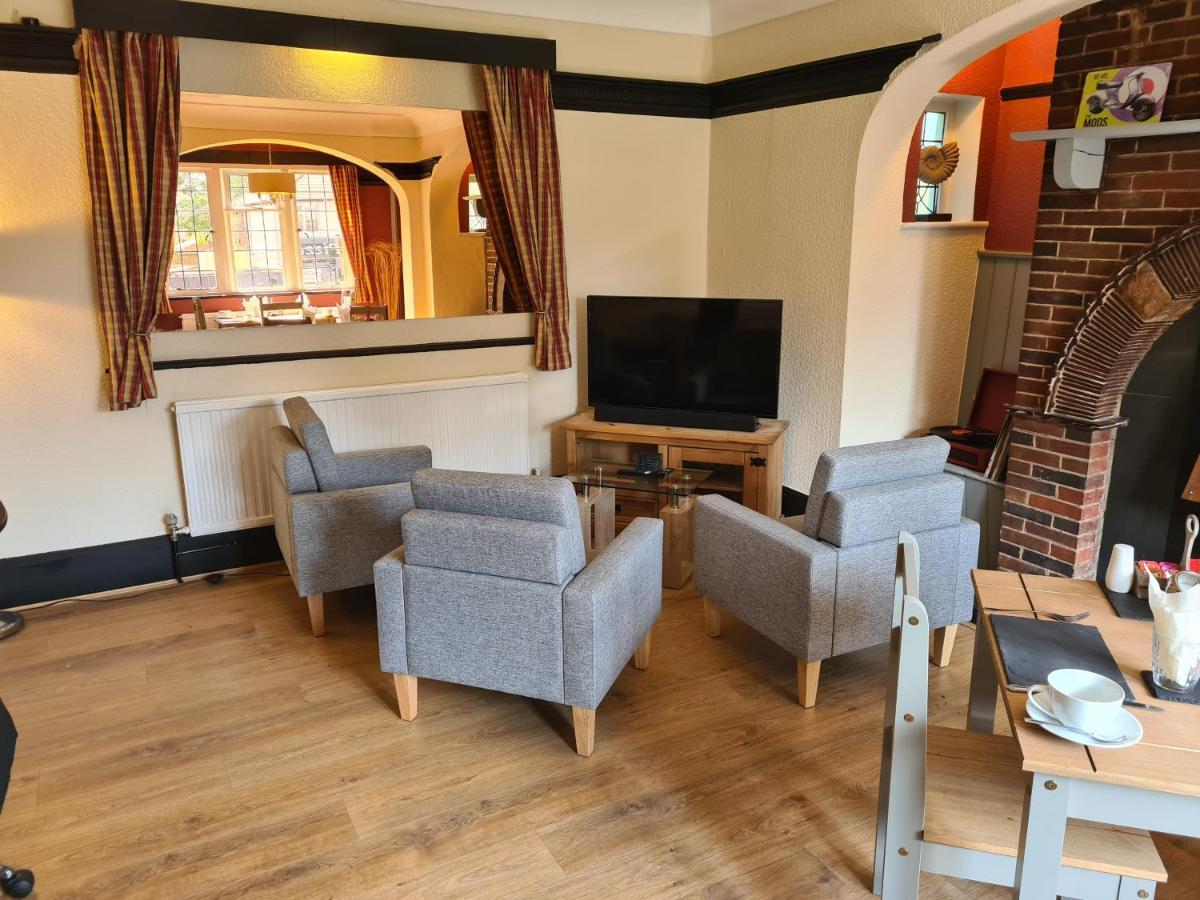 Tudor Lodge Hotel Nottingham Exterior foto